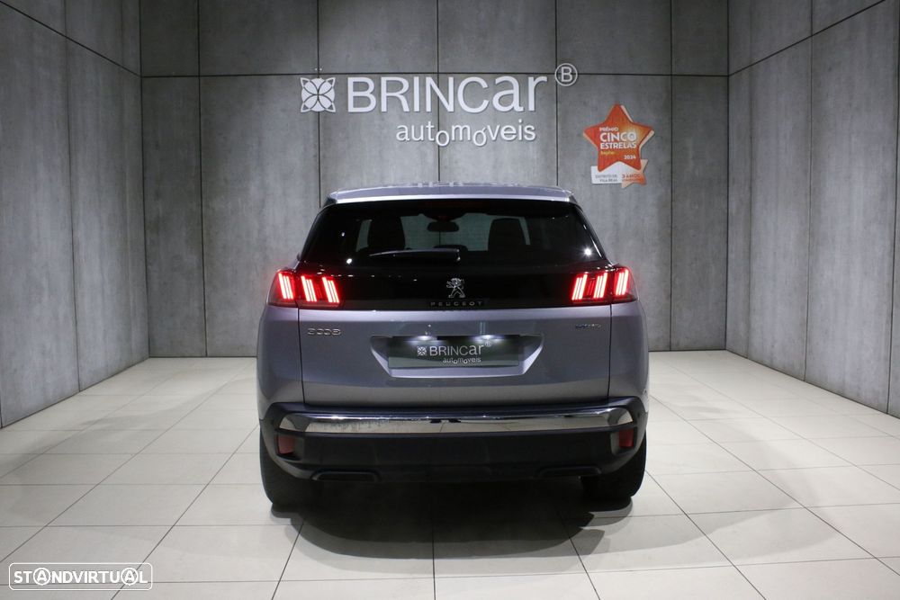Peugeot 3008 1.6 Hybrid Allure Pack e-EAT8 - 36