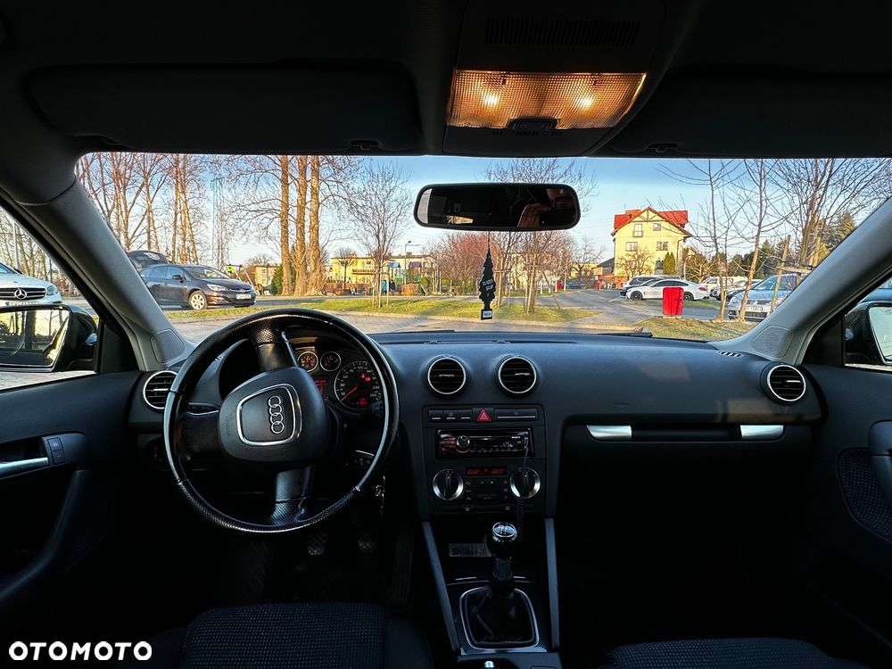 Audi A3 Sportback 1.9 TDI DPF S line Sportpaket (plus) - 18