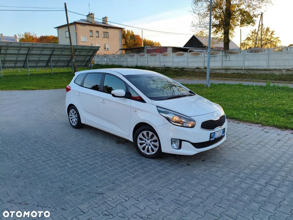 Kia Carens 1.7 CRDi L - 19