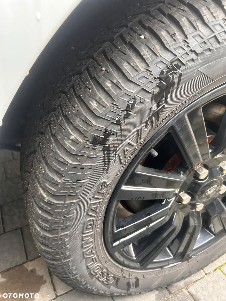 Land Rover Discovery - 9