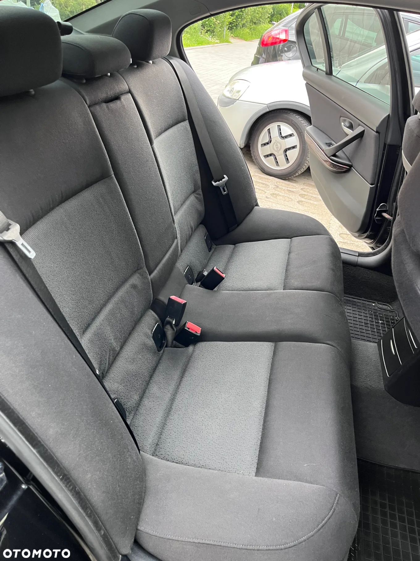 BMW Seria 3 325d - 20