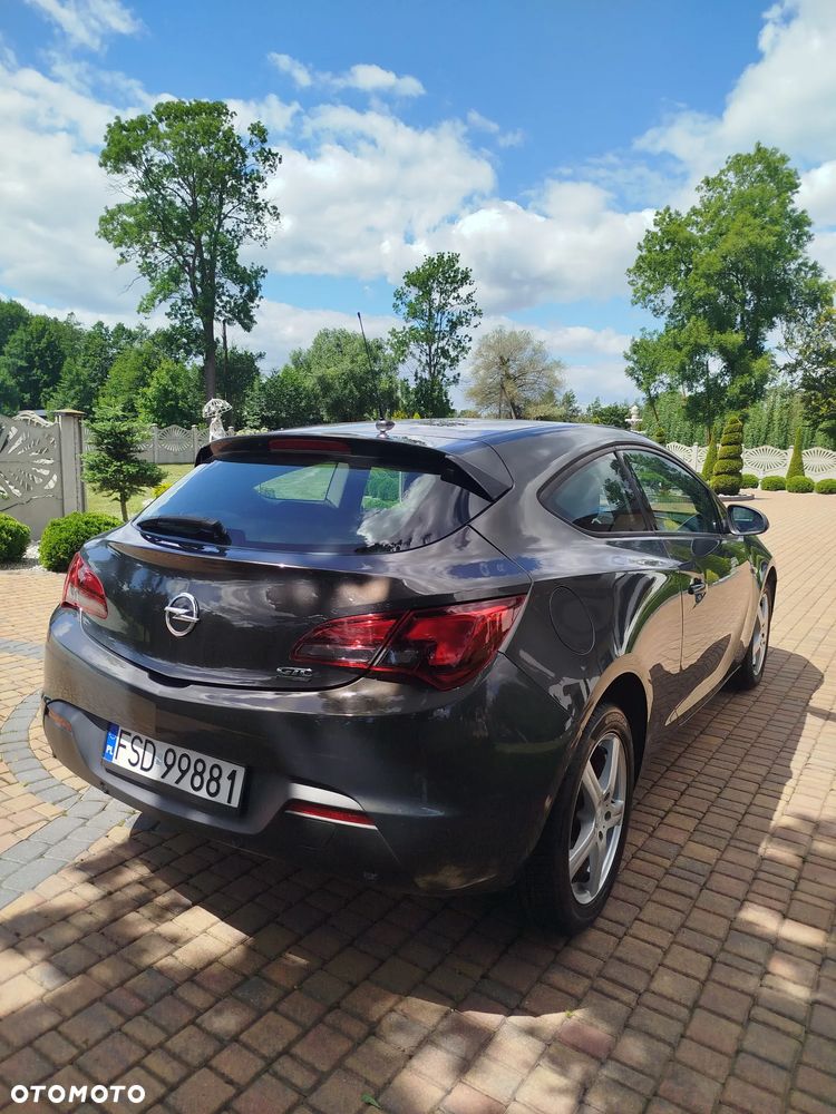 Opel Astra - 9