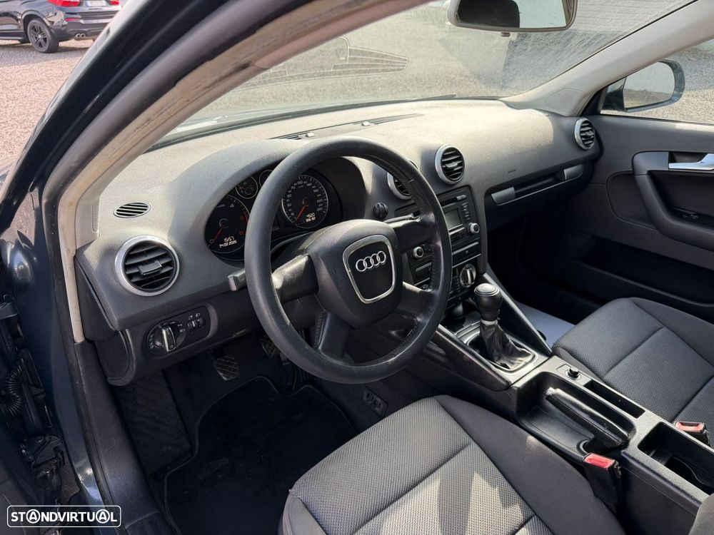 Audi A3 Sportback 1.9 TDi Sport - 6