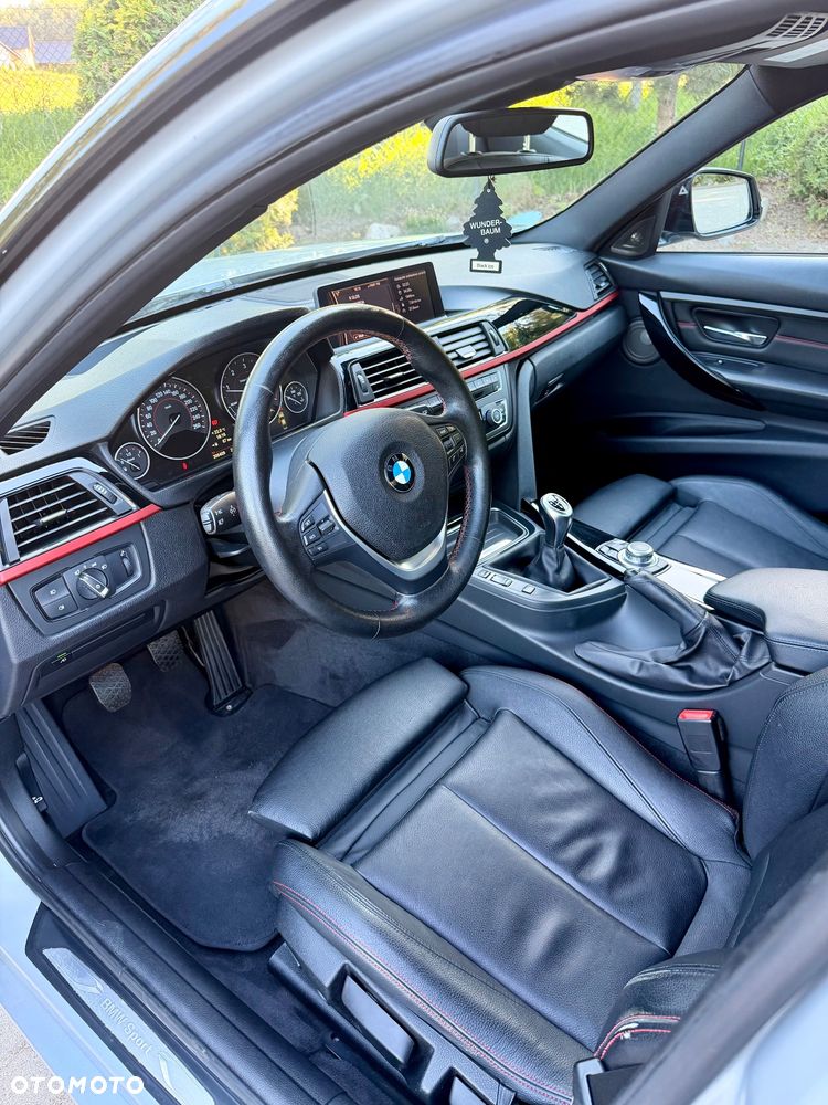 BMW Seria 3 320d - 10