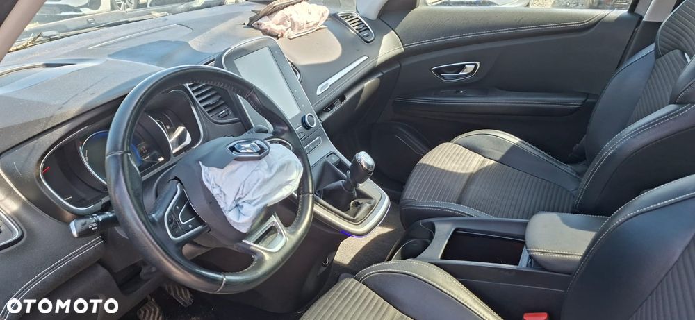 Renault Grand Scenic ENERGY dCi 130 INTENS - 10