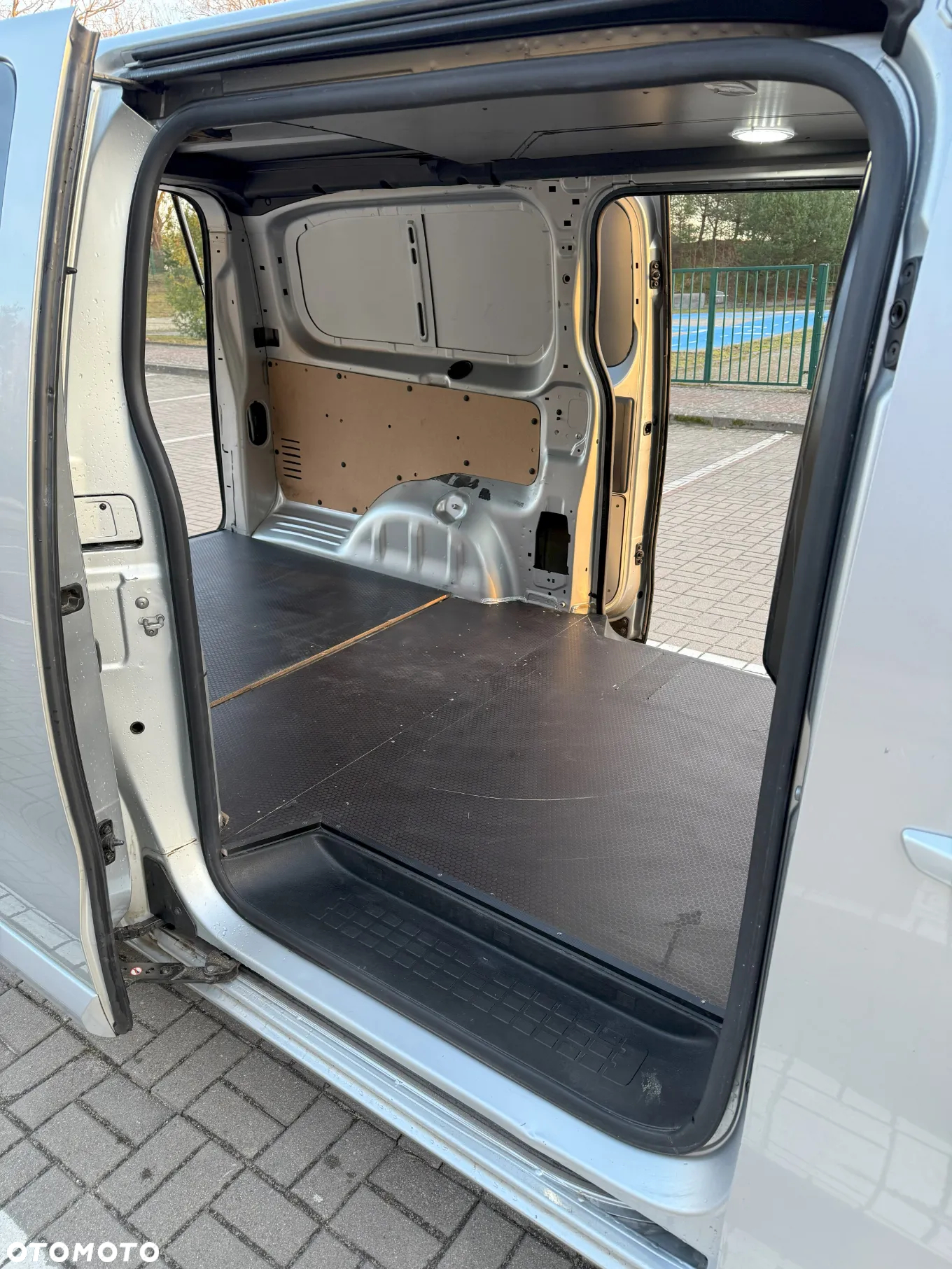 Citroën JUMPY Scudo Expert Toyota proace - 21