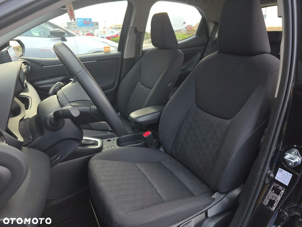 Toyota Yaris - 17
