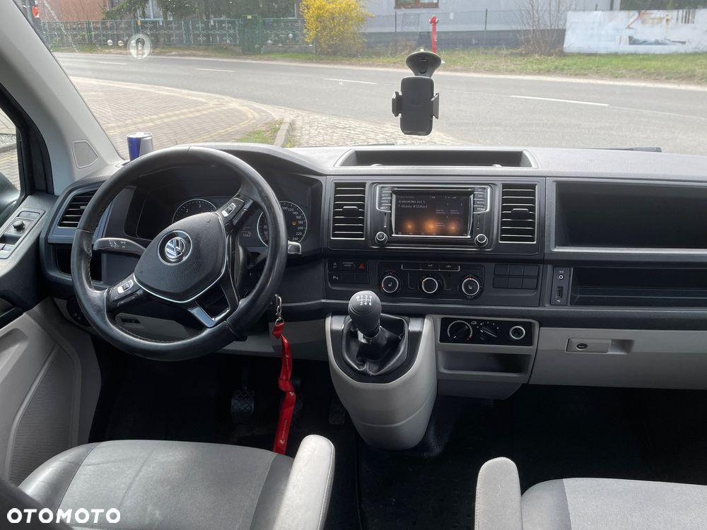 Volkswagen Transporter Caravelle Kurz Comfortline - 9