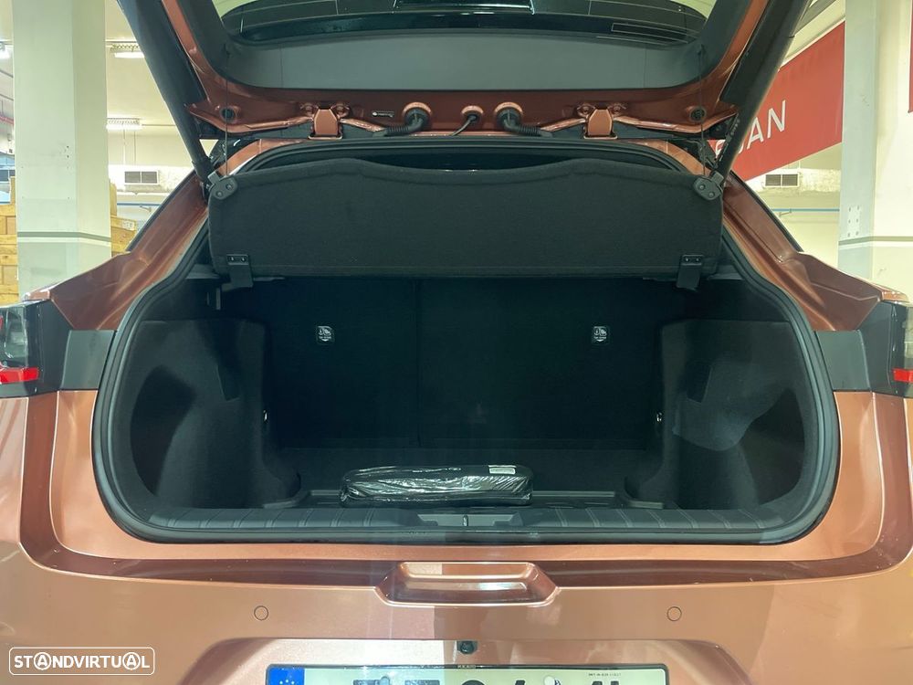 Lexus LBX Cool+ - 10