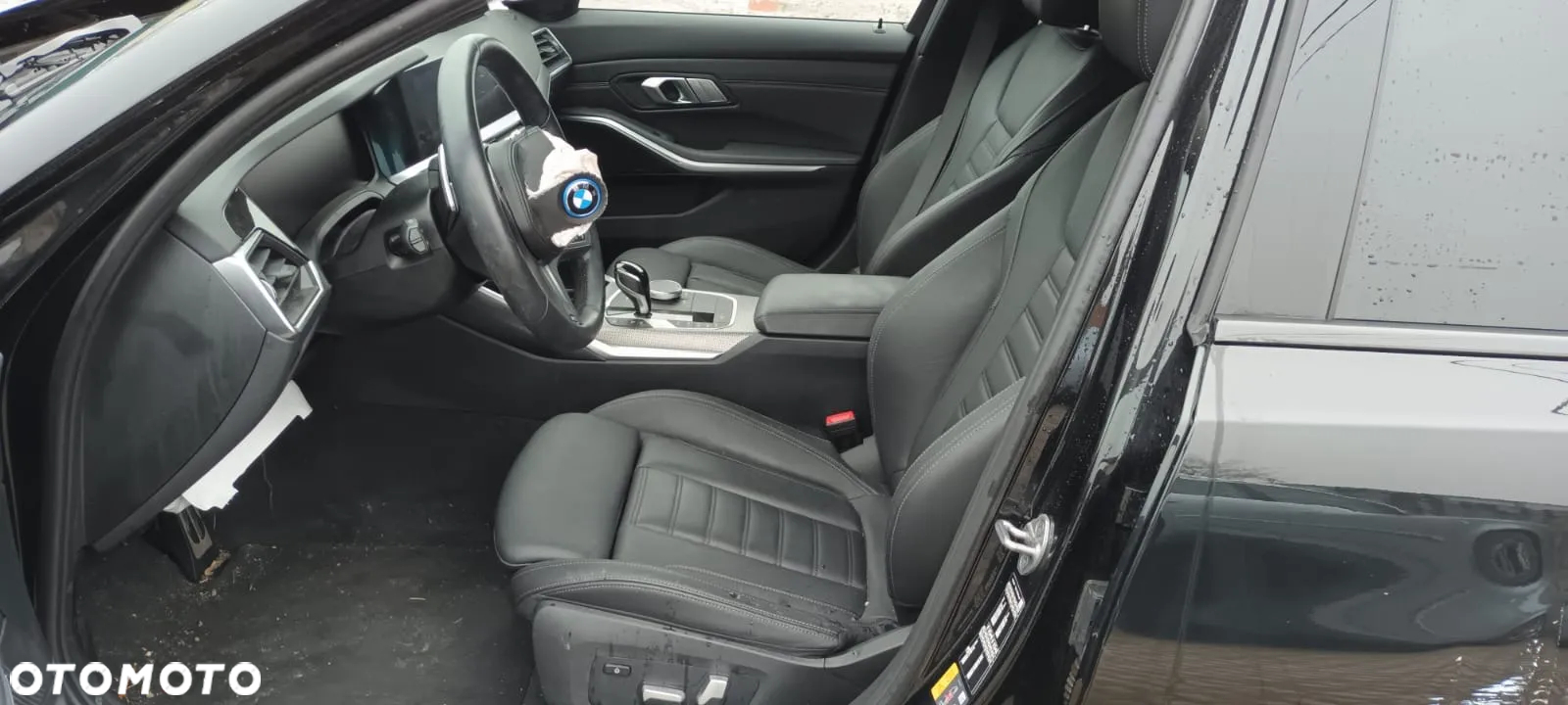 BMW Seria 3 330e M Sport sport - 12