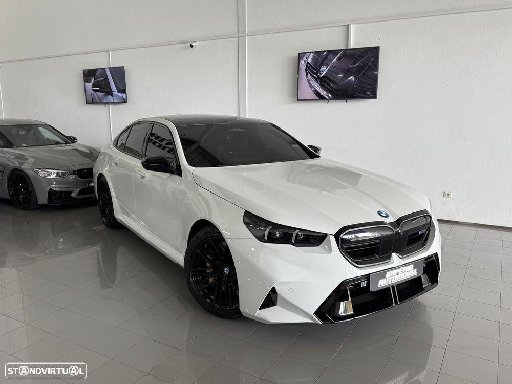 BMW M5 Standard - 11