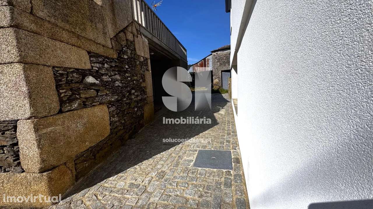 Moradia Geminada T2 - Grande imagem: 3/33