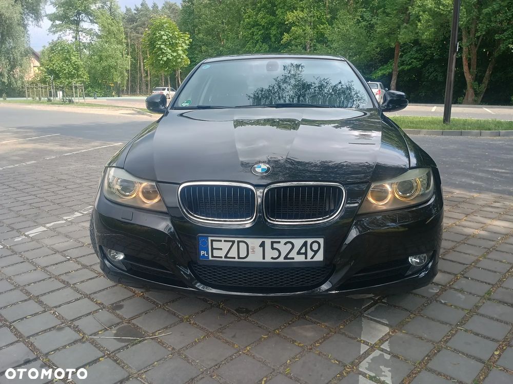 BMW Seria 3 318i - 2