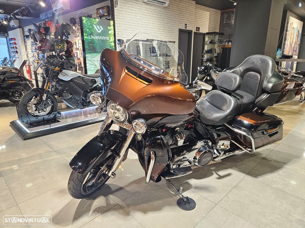 Harley-Davidson Ultra Limited CVO - 9