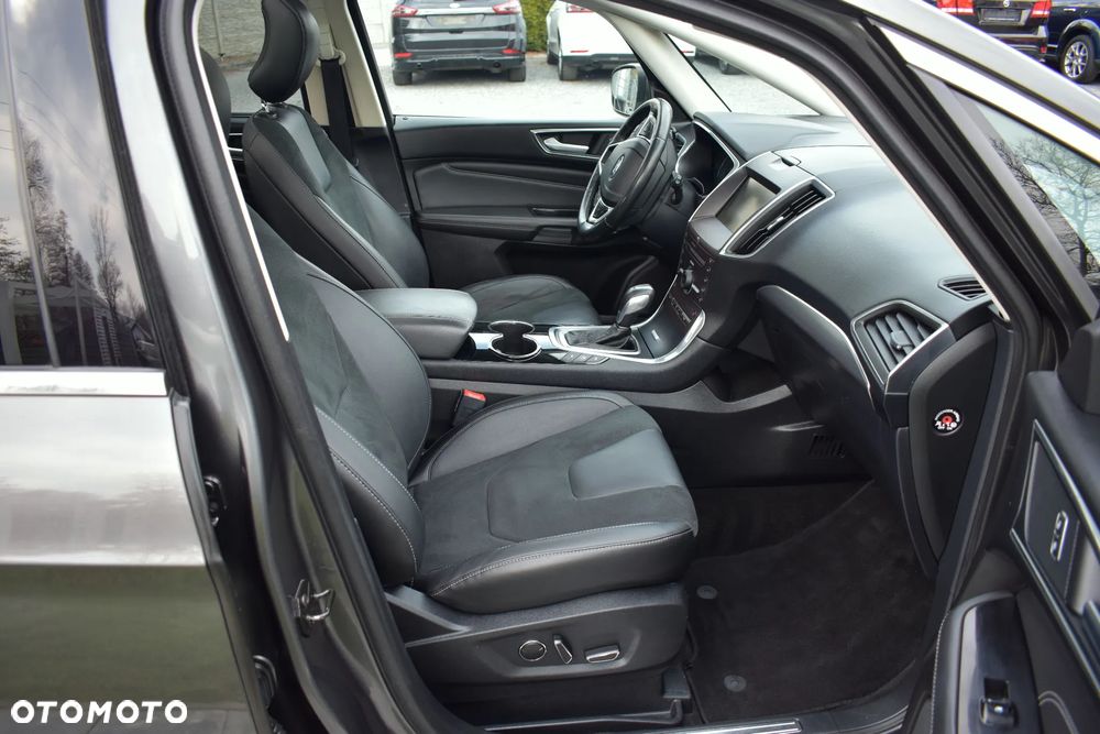 Ford S-Max 2.0 TDCi Titanium PowerShift - 33
