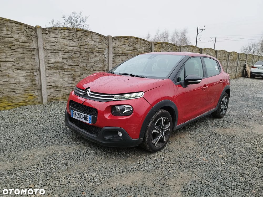 Citroën C3 Pure Tech 82 SHINE - 2