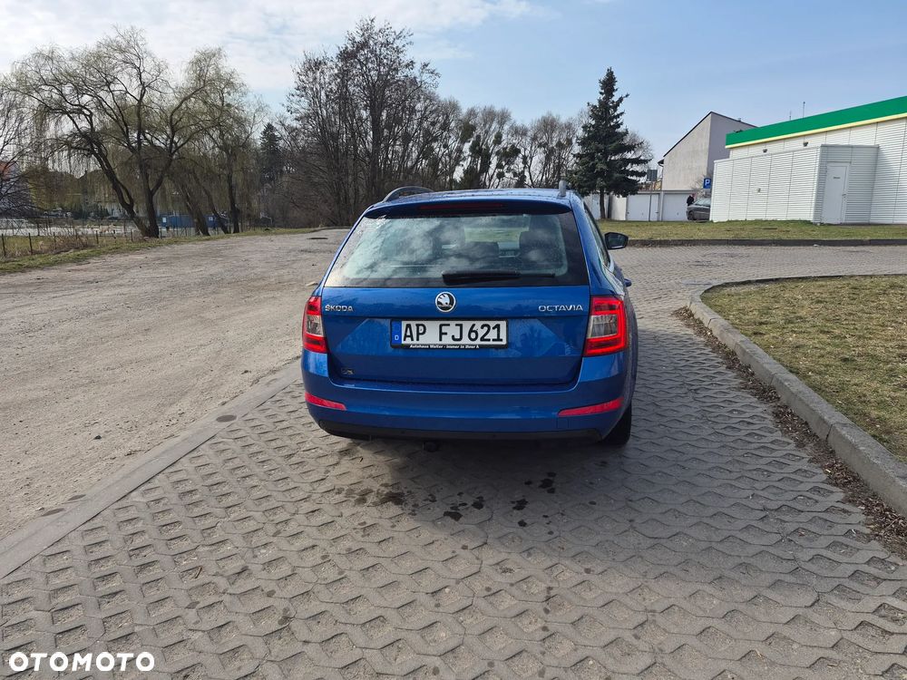 Skoda Octavia 1.4 TSI Green tec DSG Elegance - 4