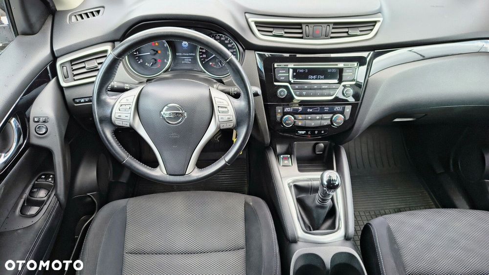 Nissan Qashqai - 10