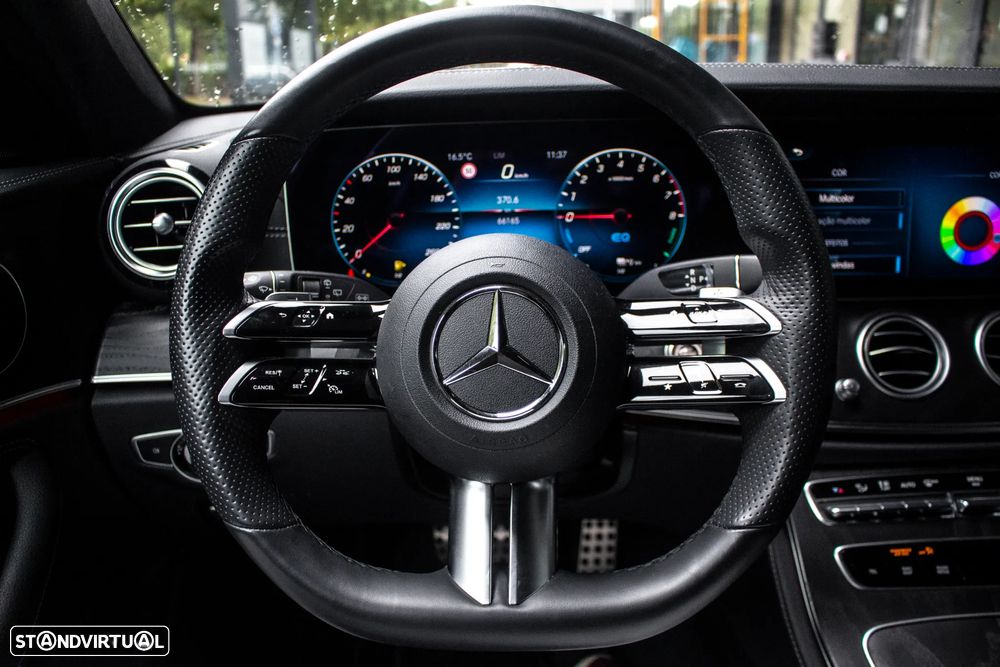 Mercedes-Benz E 300 e AMG Line - 14