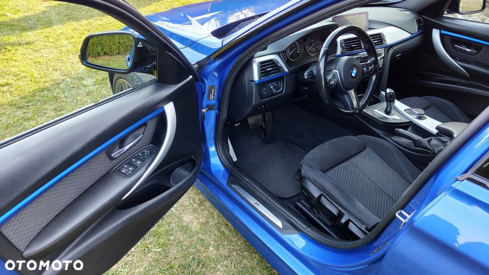 BMW Seria 3 335d xDrive M Sport Shadow - 15