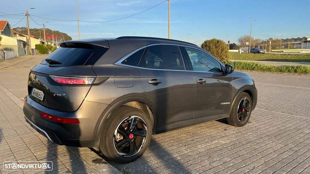DS DS7 Crossback 1.5 BlueHDi Performance Line EAT8 - 6