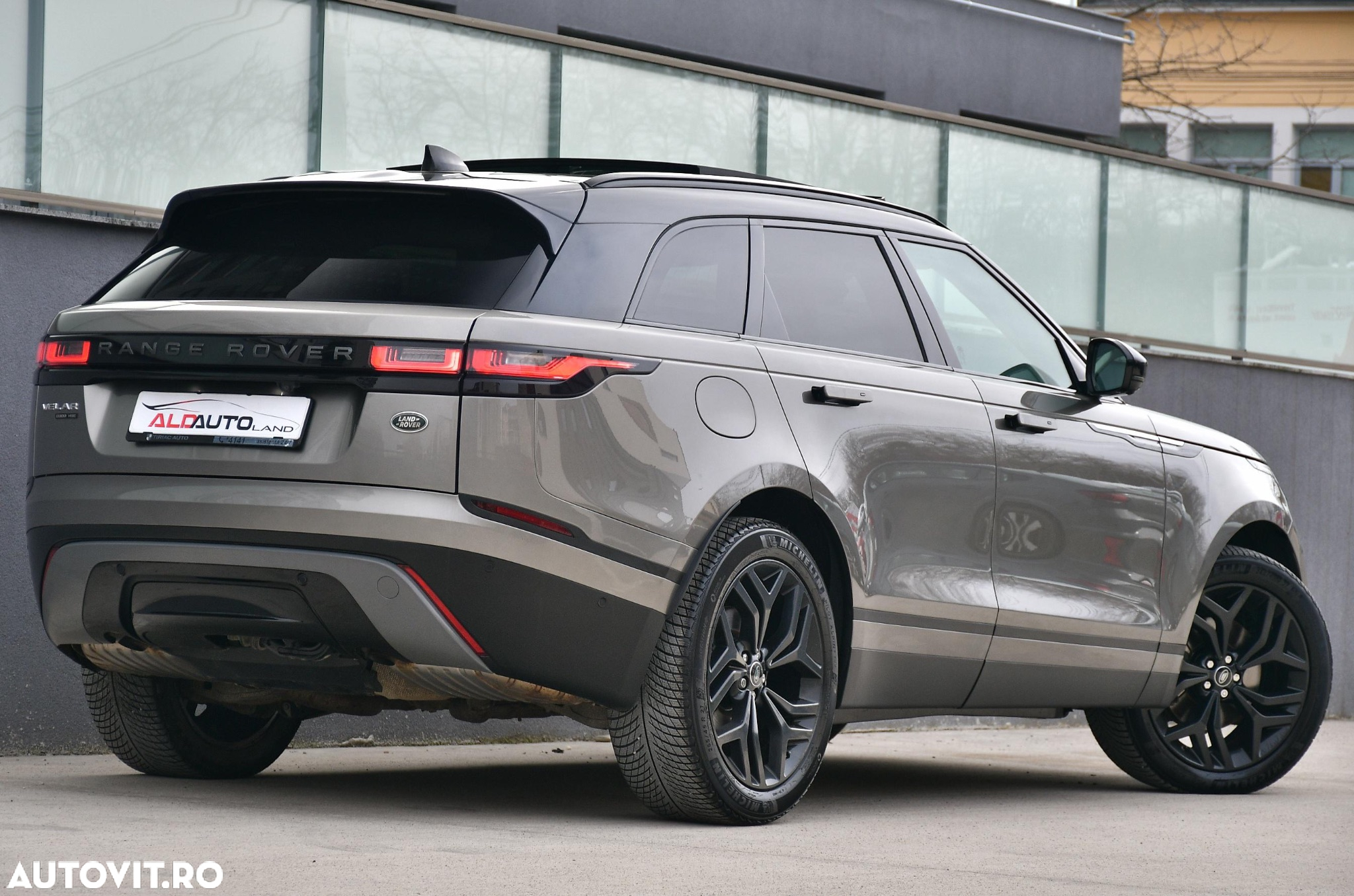 Land Rover Range Rover Velar 3.0 HSE - 9