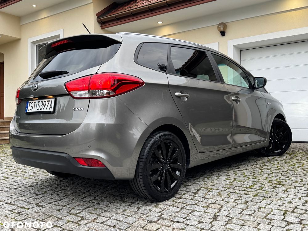 Kia Carens 1.7 CRDi L DCT - 18
