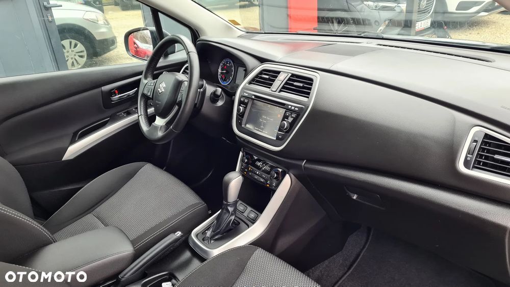 Suzuki SX4 S-Cross 1.6 VVT CVT 4x2 Comfort+ - 25