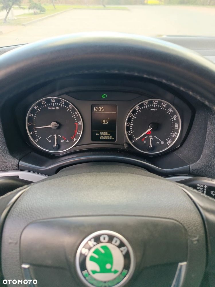 Skoda Octavia 1.6 TDI Greenline - 6