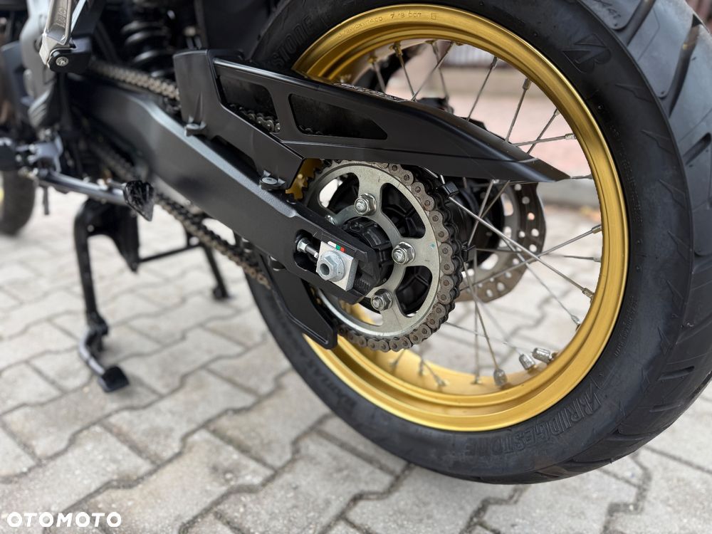 Honda CRF - 17