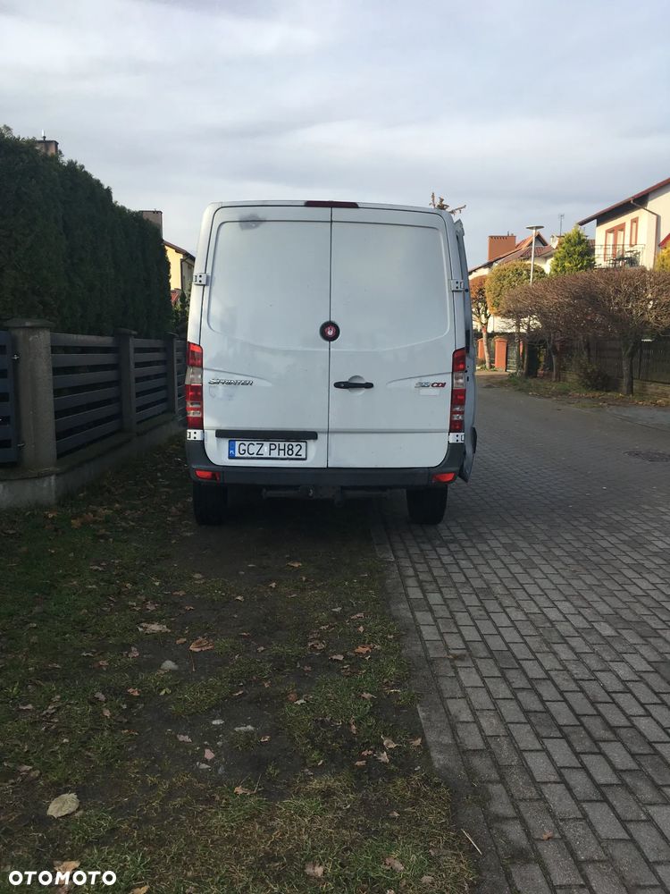 Mercedes-Benz Sprinter - 3