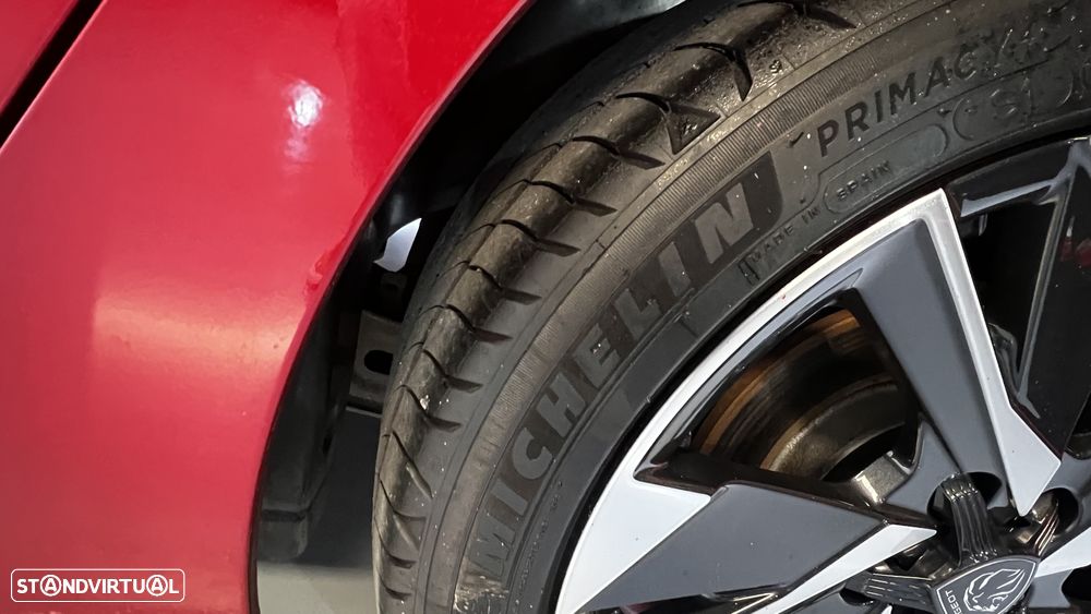 Peugeot 308 1.2 PureTech GT Line - 24