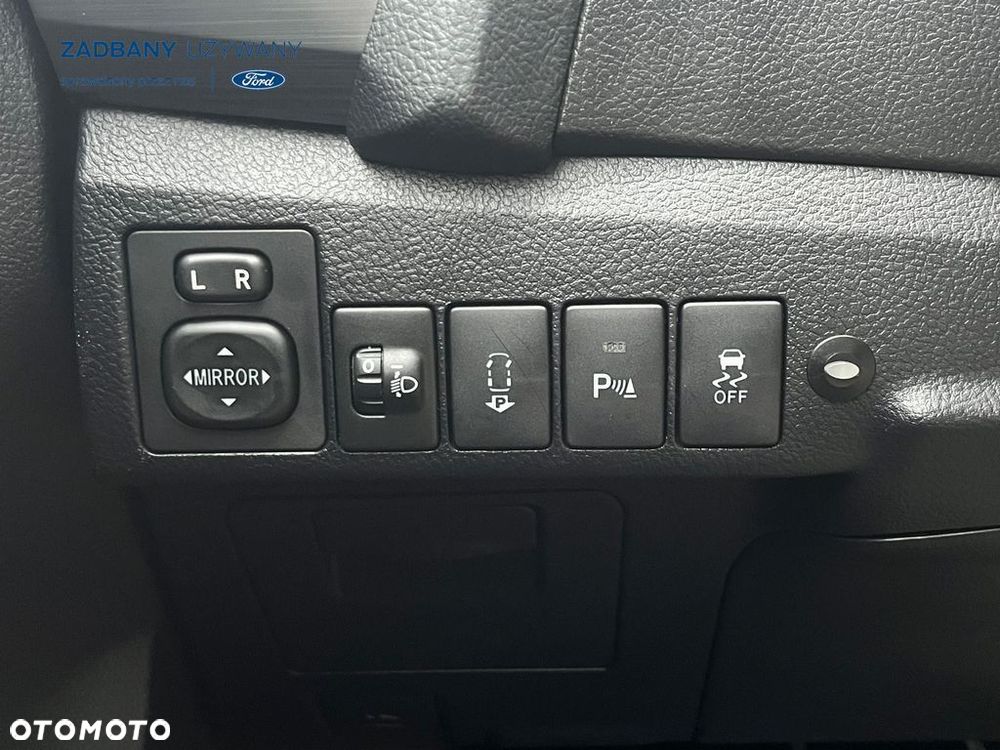 Toyota Auris 2013