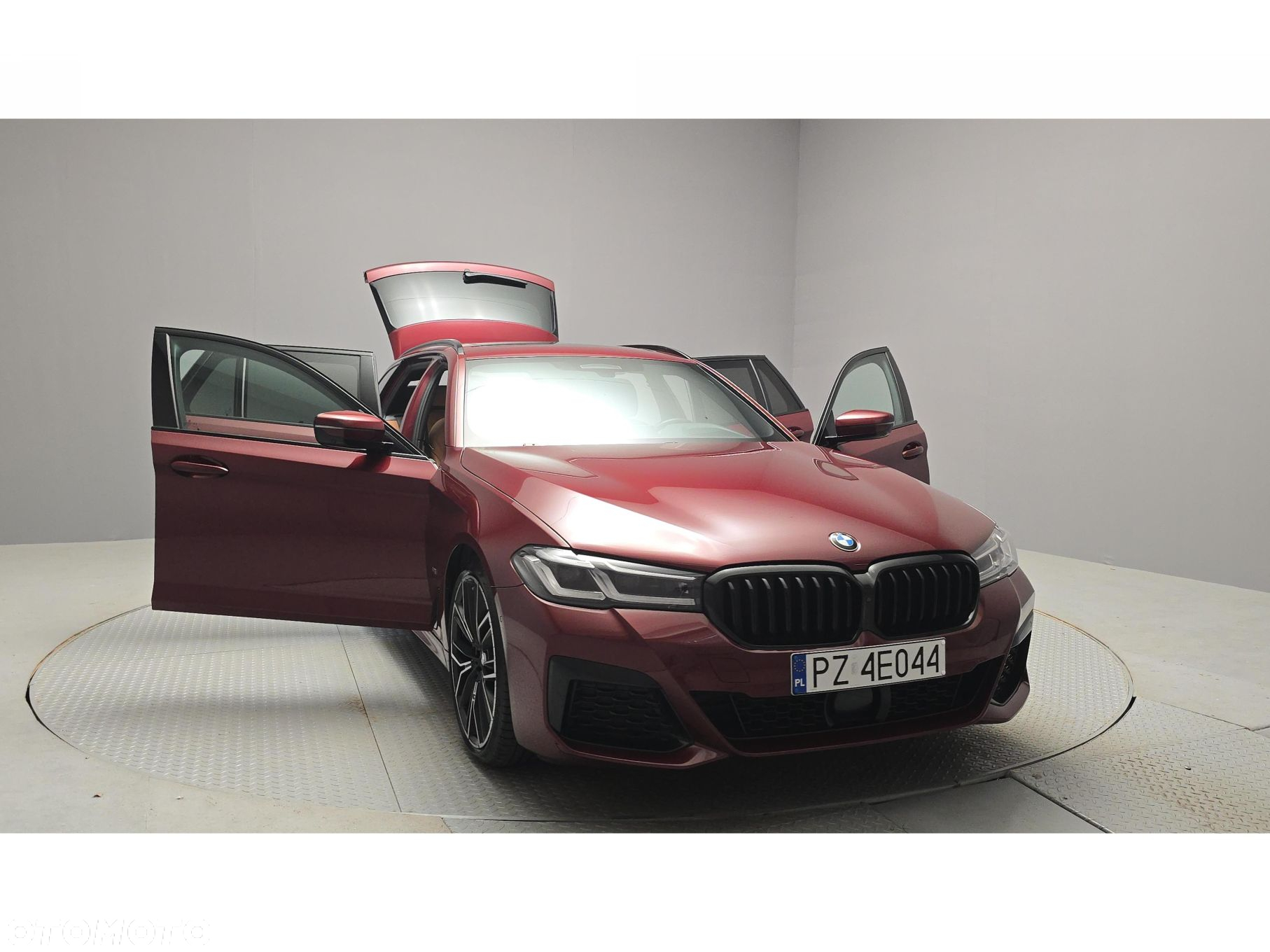 BMW Seria 5 - 12