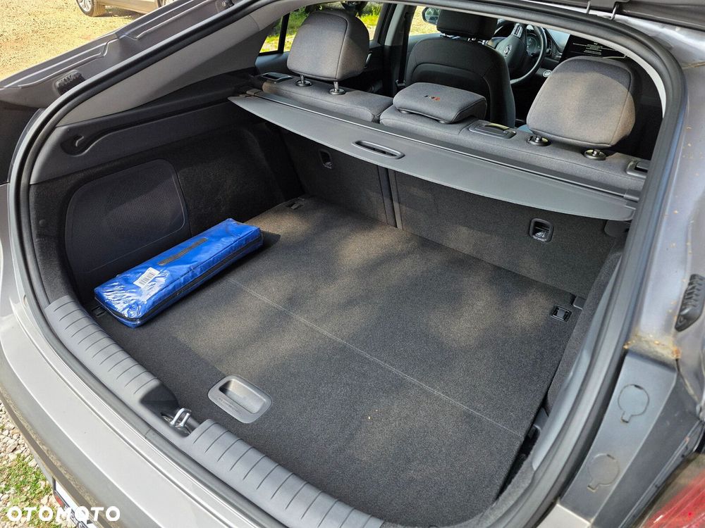 Hyundai IONIQ - 21