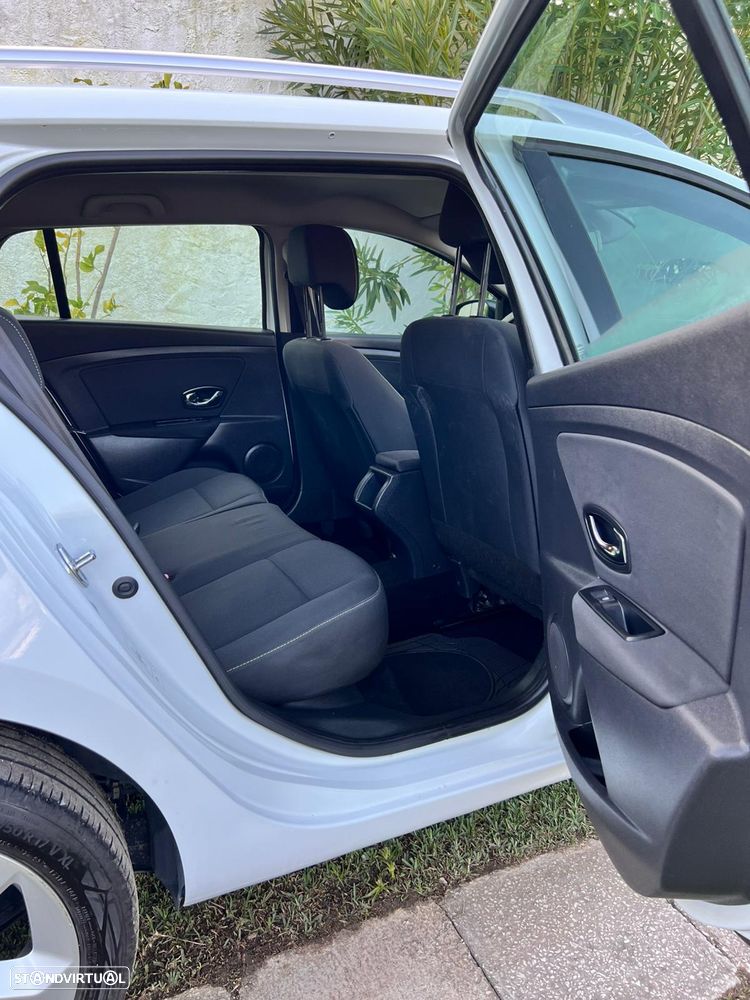 Renault Mégane Sport Tourer 1.5 dCi Dynamique - 8