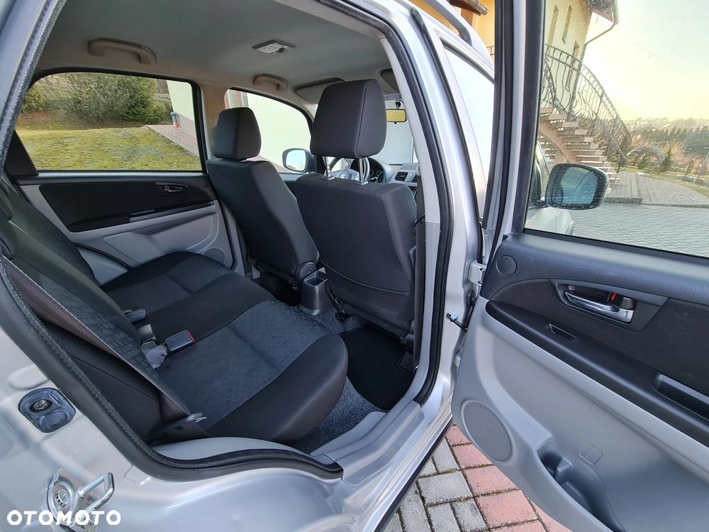 Suzuki SX4 - 15