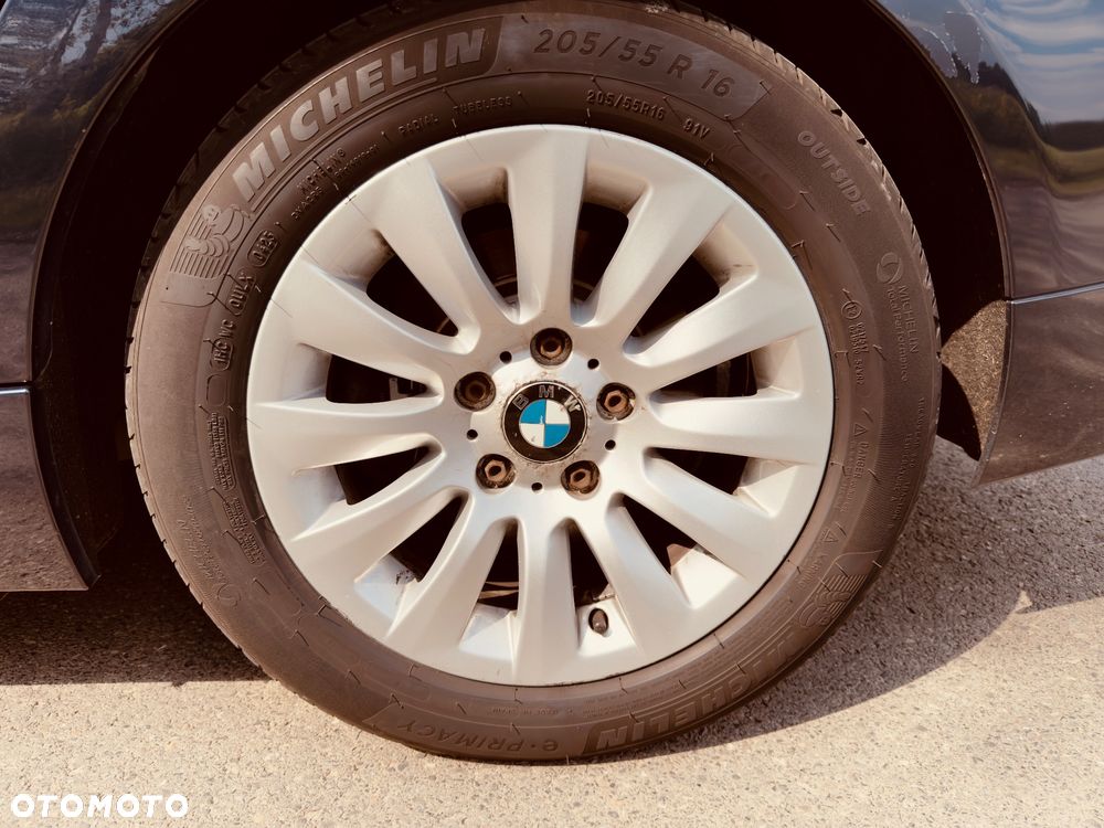 BMW Seria 3 318i Edition Lifestyle - 19