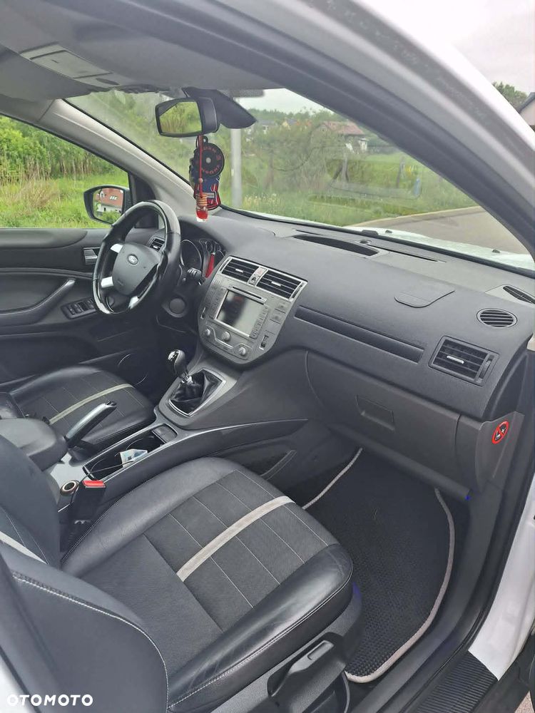 Ford Kuga 2.0 TDCi Titanium FWD - 10