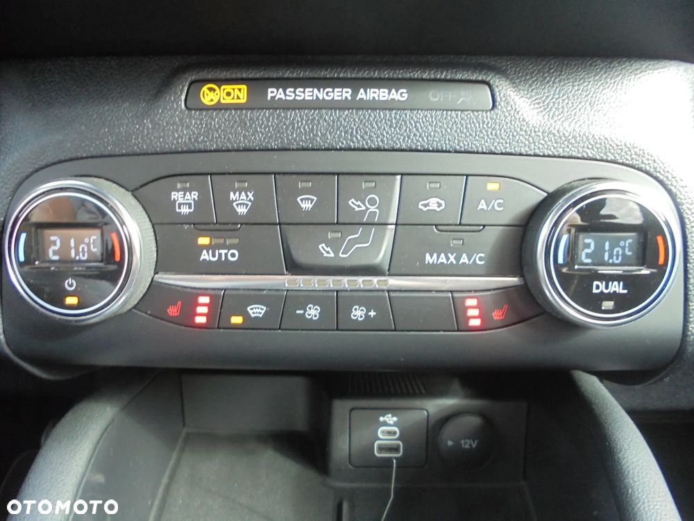 Ford Kuga 2.0 EcoBlue 4x4 ST-LINE X - 18