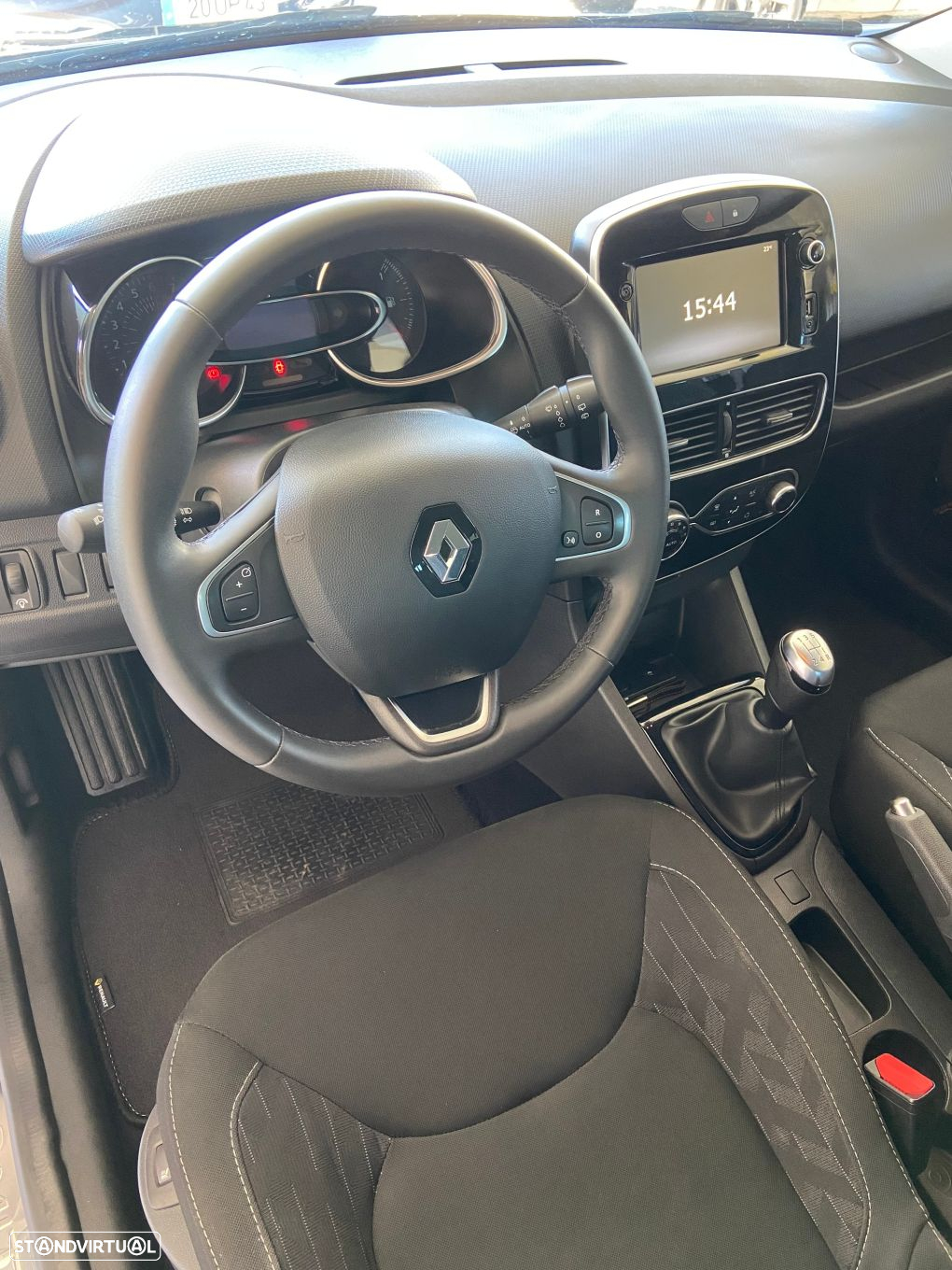 Renault Clio 0.9 TCe Limited - 7