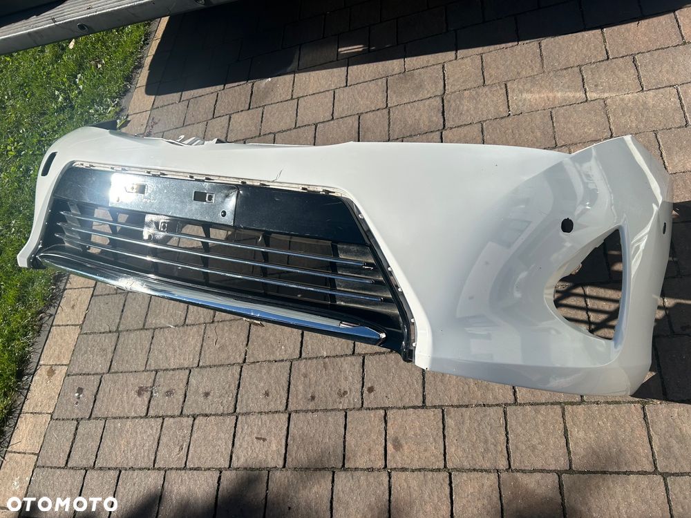 AURIS II 12-ZDERZAK PRZOD O40 4X PDC. ORG - 1