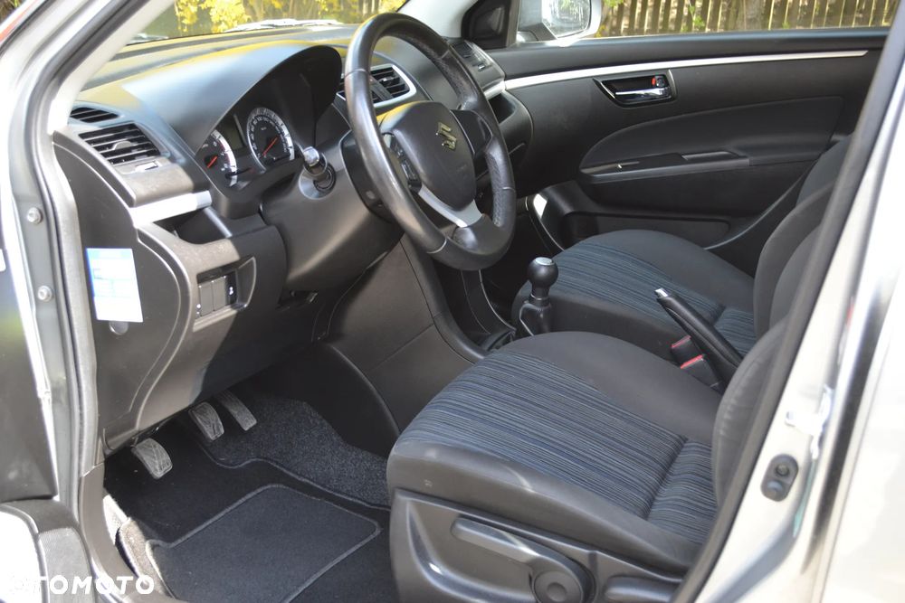 Suzuki Swift 1.2 Premium - 6