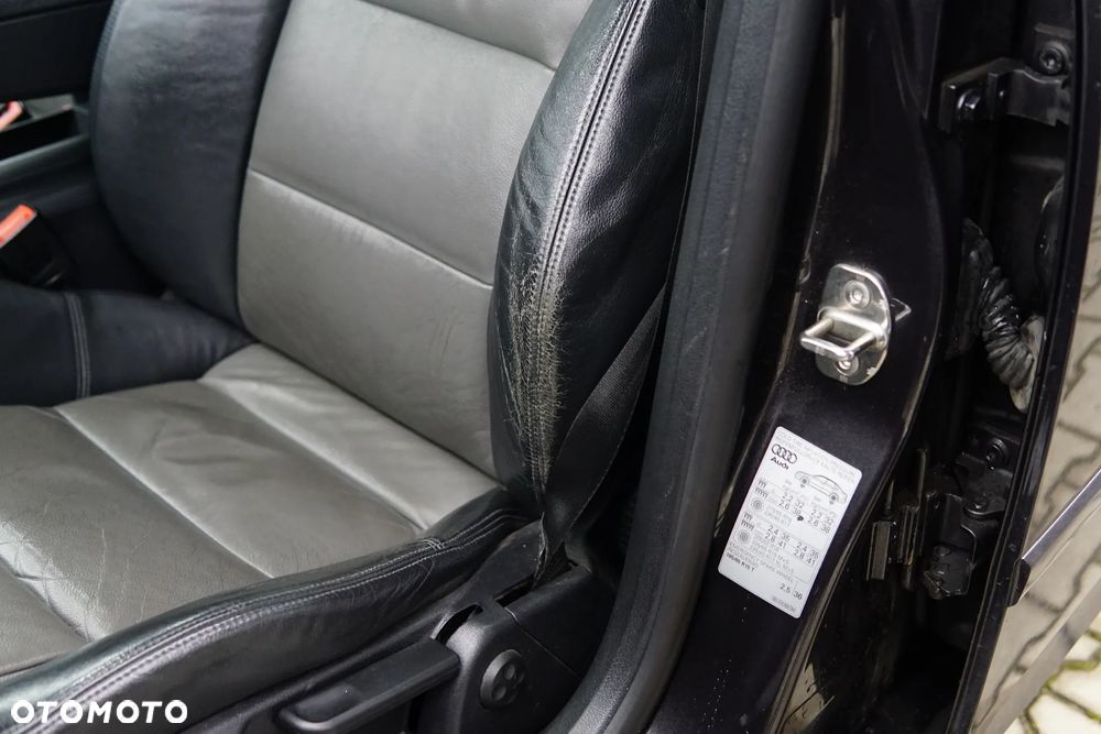 Audi A4 Avant 2.0 TDI Multitronic - 13