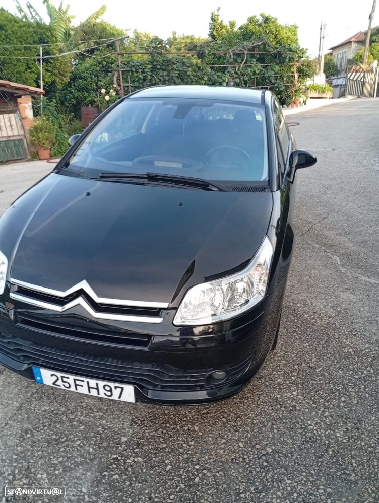 Citroën C4 1.6 HDi 110 VTR Pack - 2