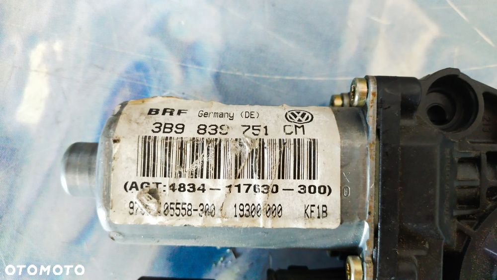 SILNICZEK SZYBY VW  3B9839751CM - 2