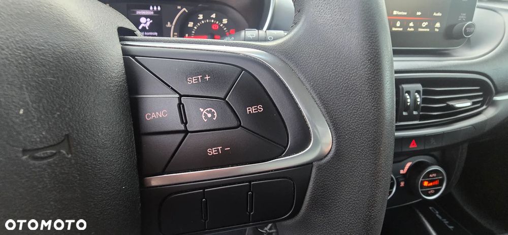 Fiat Tipo 1.4 16V More - 25