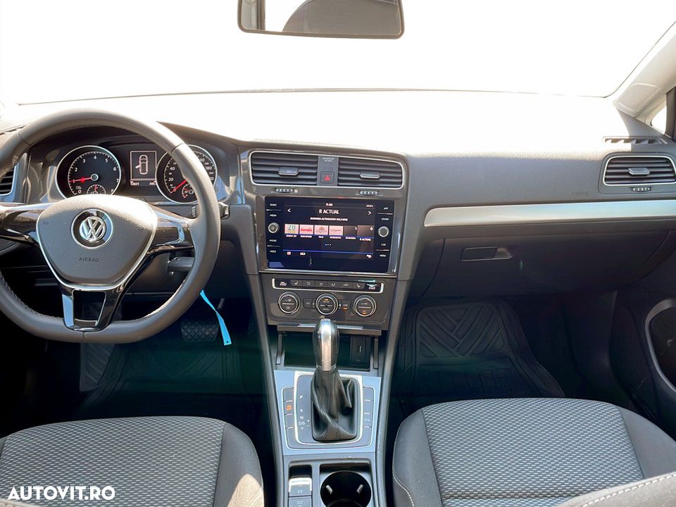 Volkswagen Golf 1.0 TSI DSG Comfortline - 16