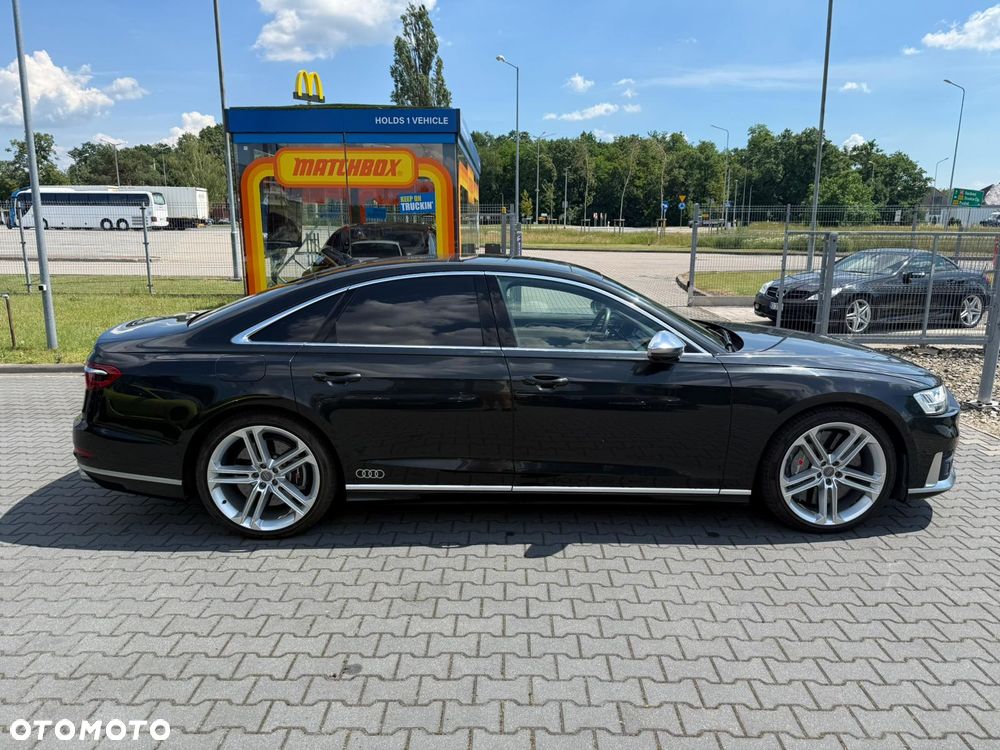 Audi S8 TFSI mHEV Quattro Tiptr - 5