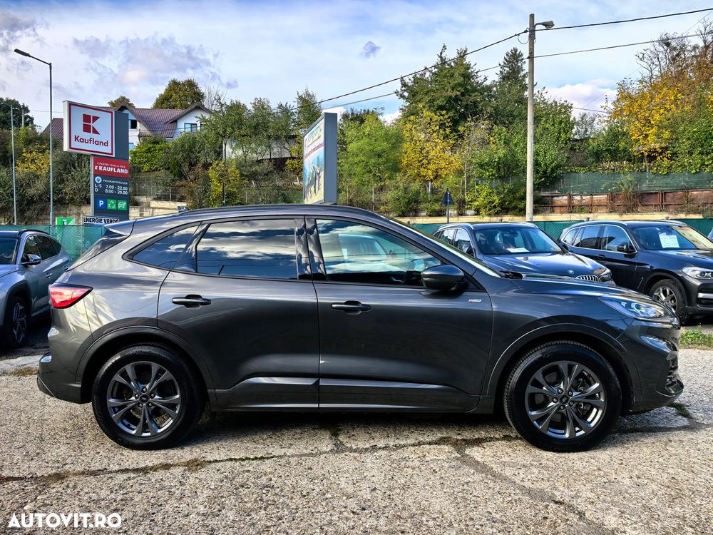 Ford Kuga 2.5 Duratec PHEV ST Line - 11